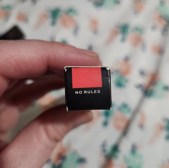 Jaclyn Cosmetics Lip Liner Crayon, NO RULES - Picture 4 of 5